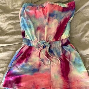 thecoppercloset tie dye romper, size medium